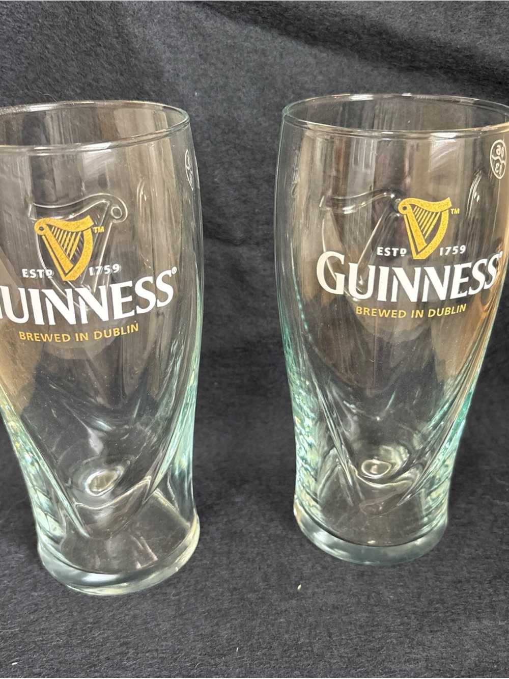 Two 20oz Guinness Official Imperial Pint Beer Stout Gravity Glasses Harp Logo